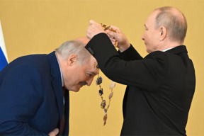 «Кажется, сеньор Путин ищет себе вассала поновее и порезвее»