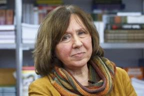 Святлана Алексіевіч: «Чырвоны чалавек не знік. Ён страляе ва Украіне, піша даносы ў Расіі, запускае наноў сталінскую машыну»